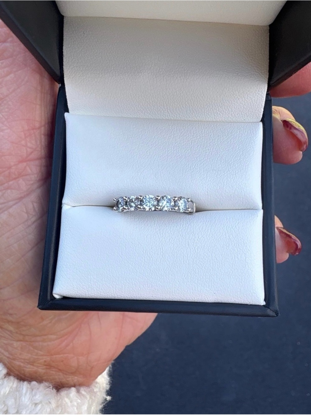 14 K White Gold 1ctw Badgley Mischka Lab Diamond Band